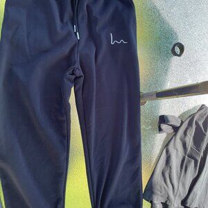Men's Thick Sweatpants Size M/L